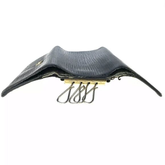 Louis Vuitton Epi Black 4 hook key case GUC - Picture 7 of 12